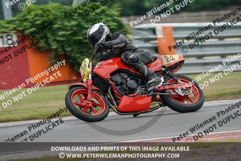 donington no limits trackday;donington park photographs;donington trackday photographs;no limits trackdays;peter wileman photography;trackday digital images;trackday photos